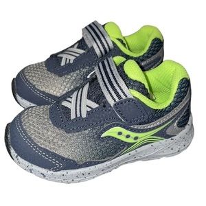 Saucony Ride 5 1/2 Junior/Little kids, Boys' Sneakers, Navy/Green *NIB*‎
